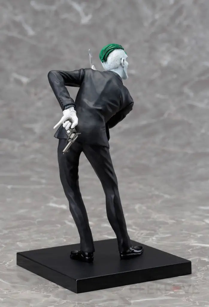 Joker New 52 ARTFX+ Statue - GeekLoveph