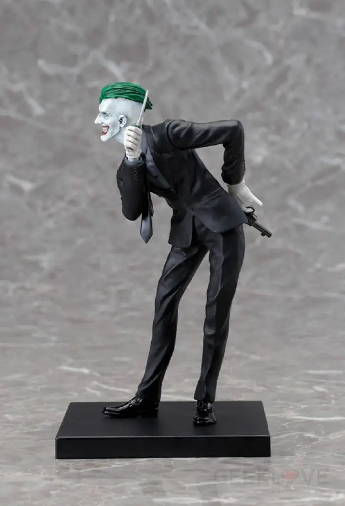 Joker New 52 ARTFX+ Statue - GeekLoveph