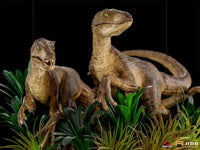 Jurassic Park Just The Two Raptors 1/10 Deluxe Art Scale Statue - GeekLoveph