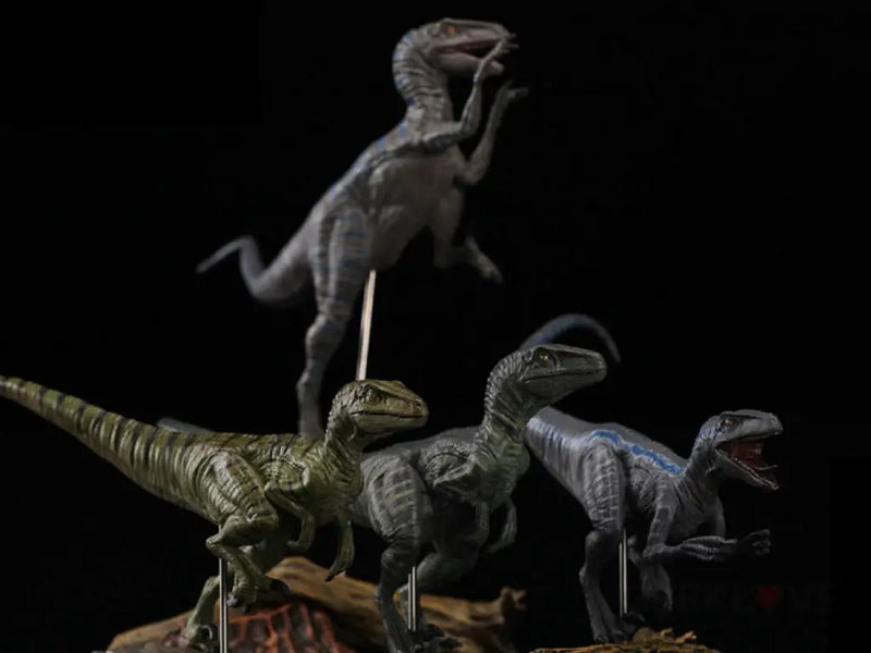 Jurassic Series Tactical Team (Diana) Raptor 1/35 Scale Figure Set