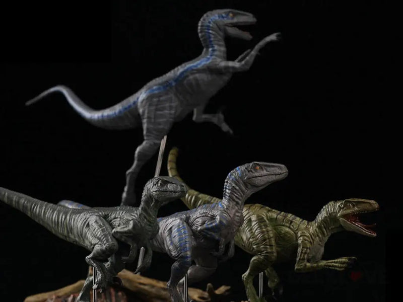 Jurassic Series Tactical Team (Edgar) Raptor 1/35 Scale Figure Set