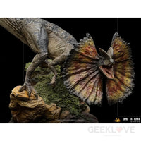 Jurassic World Dilophosaurus 1/10 Art Scale Statue - GeekLoveph