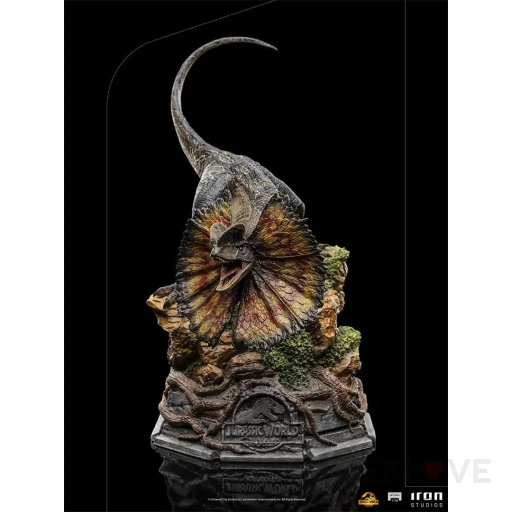 Jurassic World Dilophosaurus 1/10 Art Scale Statue - GeekLoveph