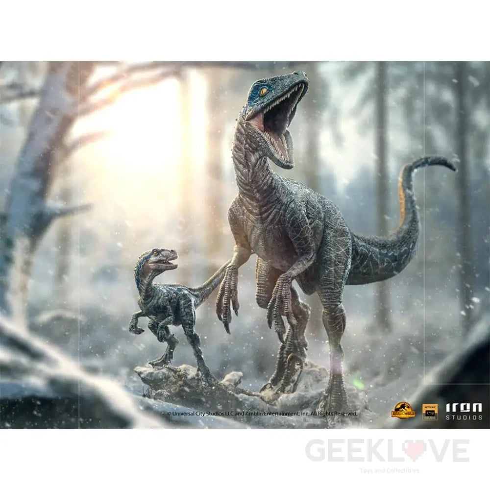 Jurassic World: Dominion Blue and Beta 1/10 Deluxe Art Scale Statue - GeekLoveph