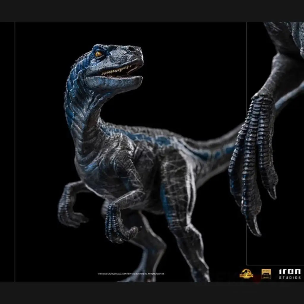 Jurassic World: Dominion Blue and Beta 1/10 Deluxe Art Scale Statue - GeekLoveph