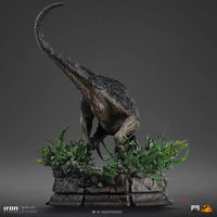 Jurassic World: Dominion Therizinosaurus 1/20 Scale Figure