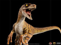 Jurassic World: Fallen Kingdom Velociraptor 1/10 Deluxe Art Scale Statue Preorder