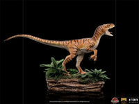 Jurassic World: Fallen Kingdom Velociraptor 1/10 Deluxe Art Scale Statue Preorder