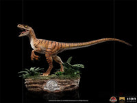 Jurassic World: Fallen Kingdom Velociraptor 1/10 Deluxe Art Scale Statue Preorder