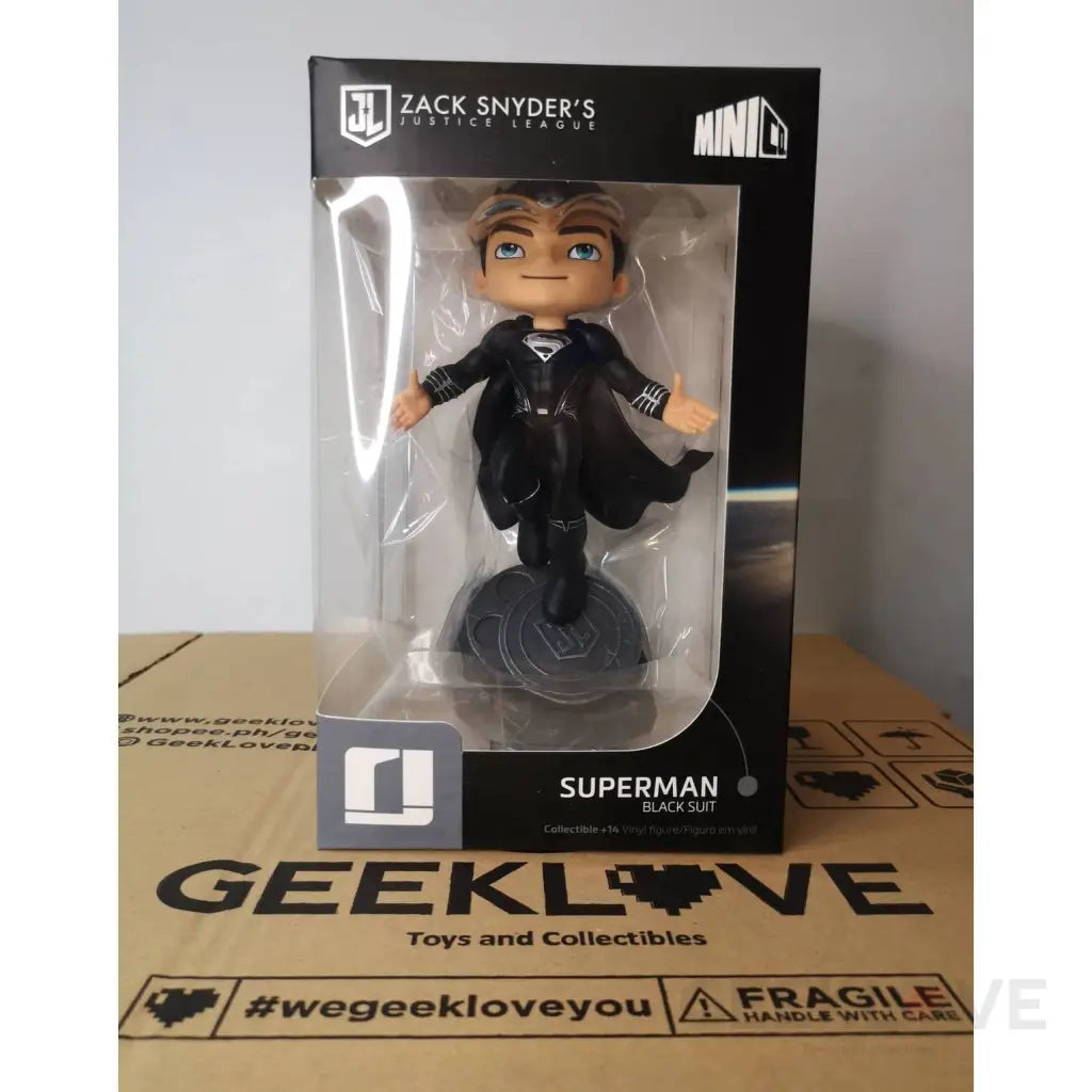 Justice League Mini Co. Superman (Black Suit) - GeekLoveph