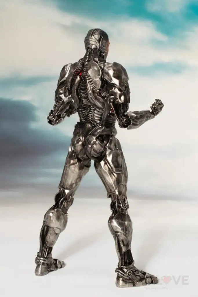 Justice League Movie Cyborg ARTFX+ Statue - GeekLoveph