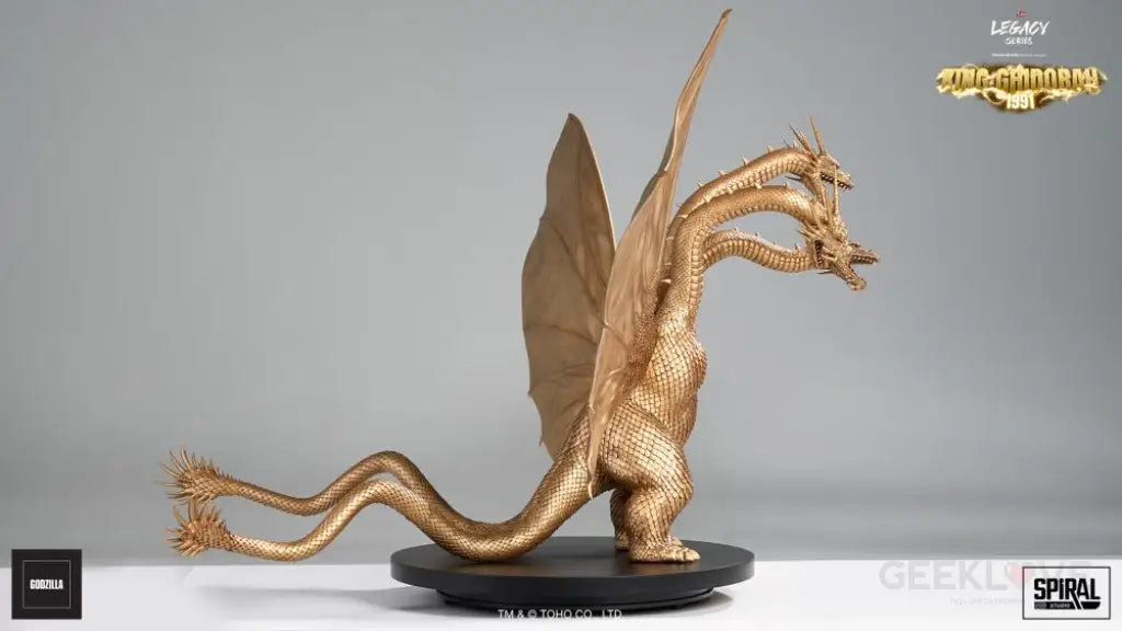 King Ghidorah 1991 Legacy Series Statue