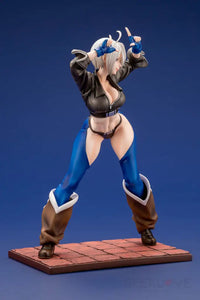 King Of Fighters 2001 Angel Bishoujo Statue