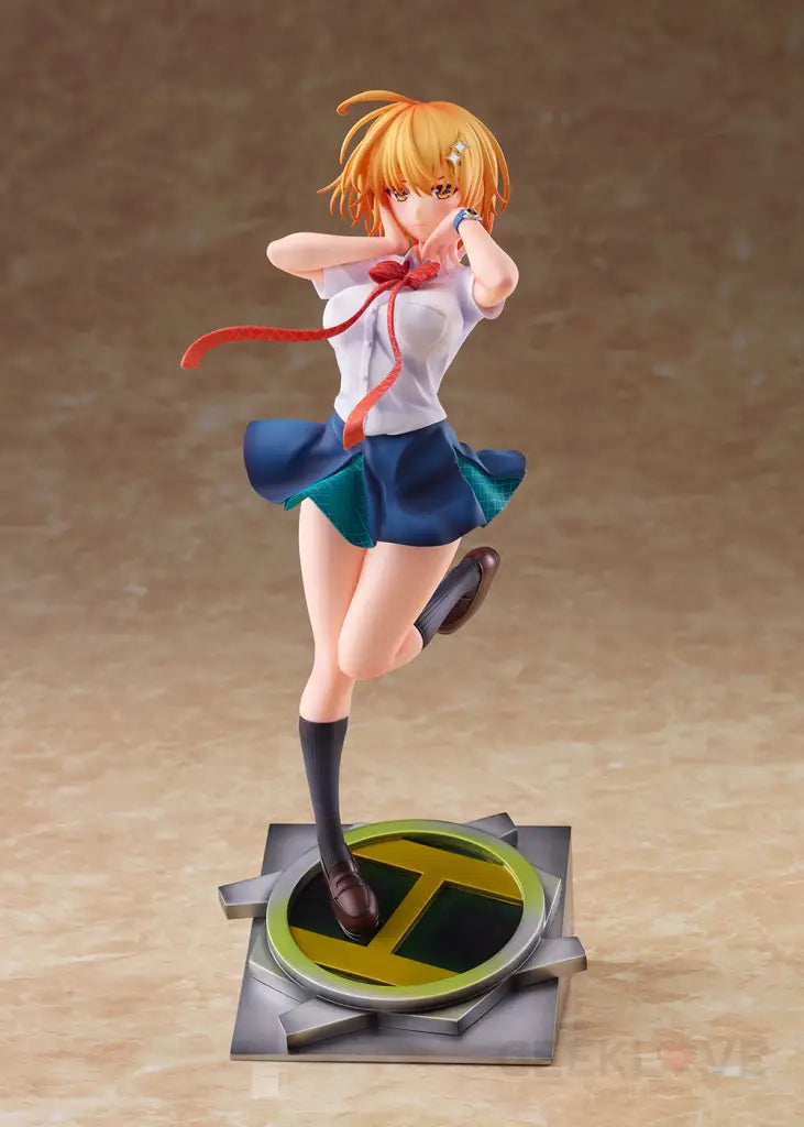 Kirara Hoshino 1/7 Scale Figure - GeekLoveph