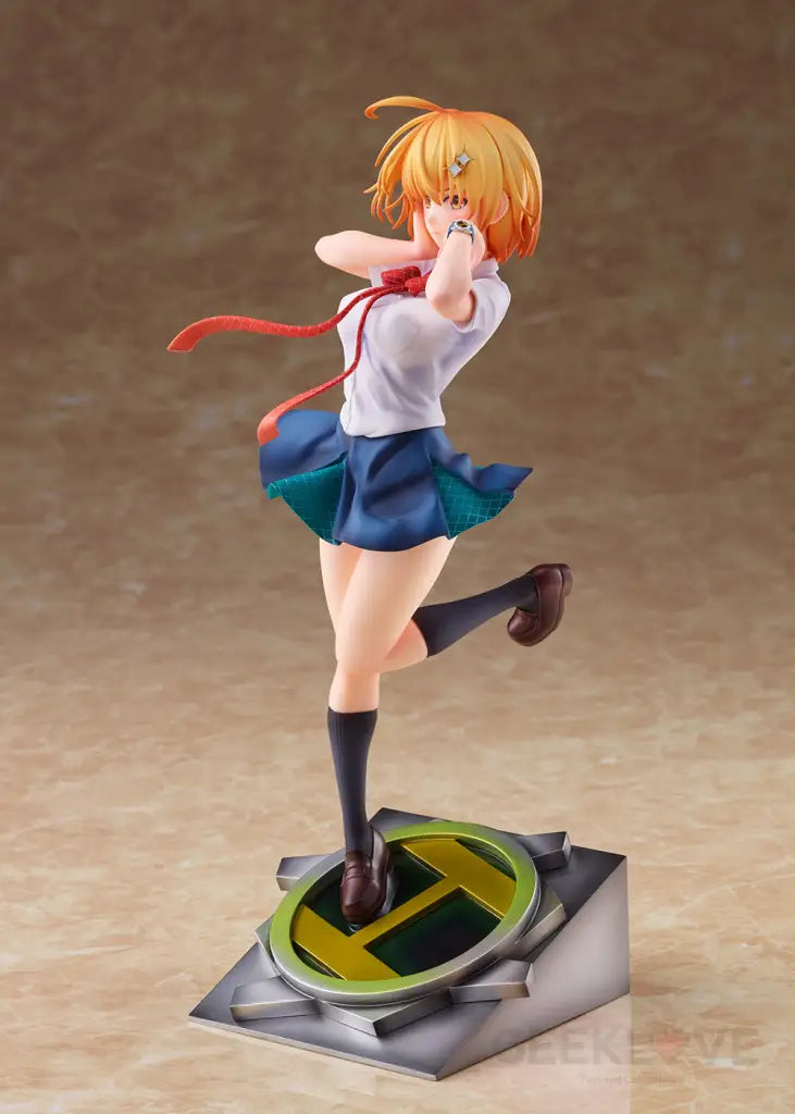 Kirara Hoshino 1/7 Scale Figure - GeekLoveph