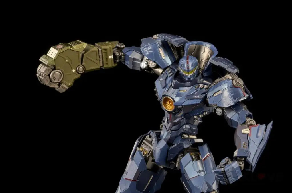 Kuro Kara Kuri Gipsy Danger Action Figure