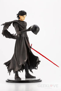 Kylo Ren Cloaked in Shadows ARTFX Artist Series - GeekLoveph