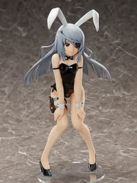 Laura Bodewig: Bareleg Bunny Ver. - GeekLoveph