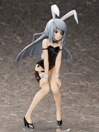 Laura Bodewig: Bareleg Bunny Ver. - GeekLoveph