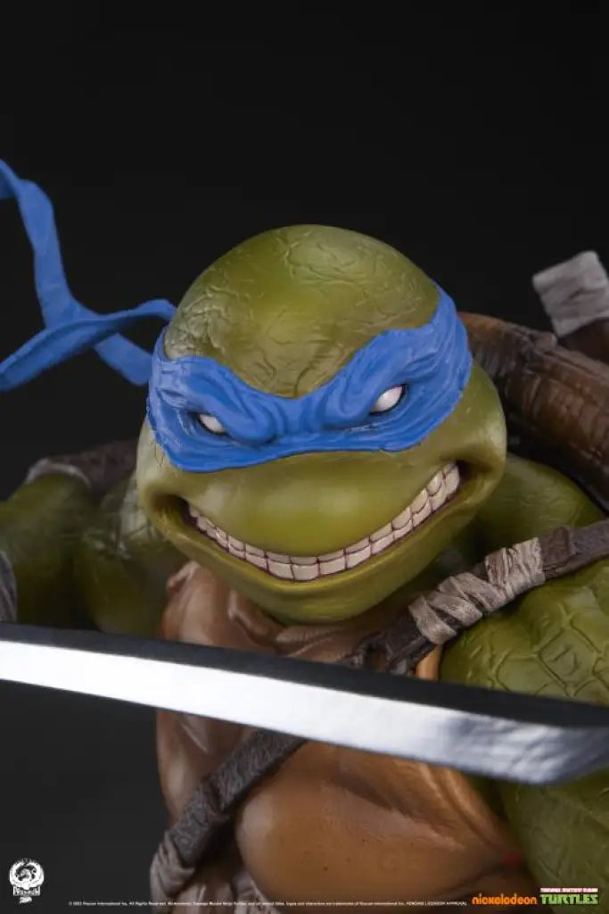 Leonardo 1/3 scale – GeekLoveph