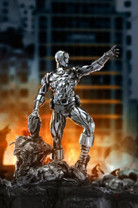 Limited Edition Iron Man & Ultron - GeekLoveph