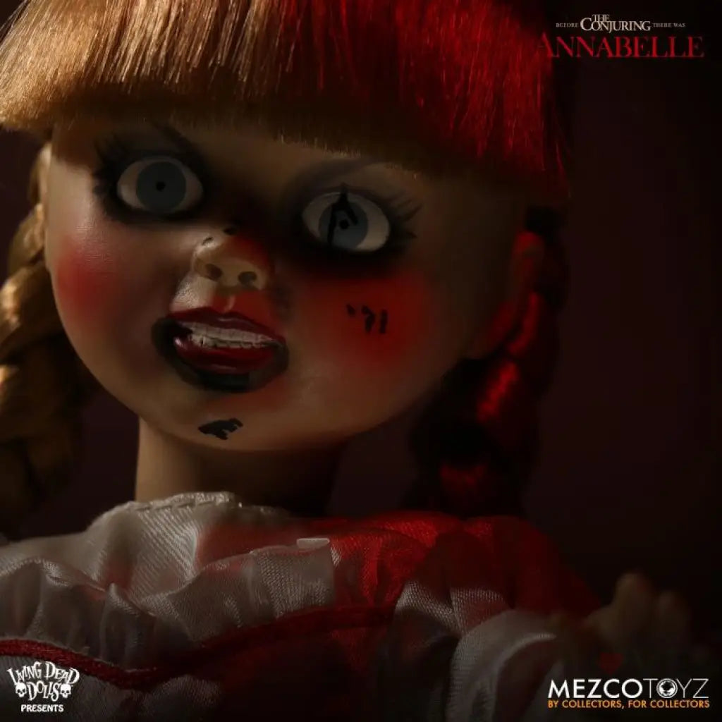 Living Dead Dolls Annabelle - GeekLoveph