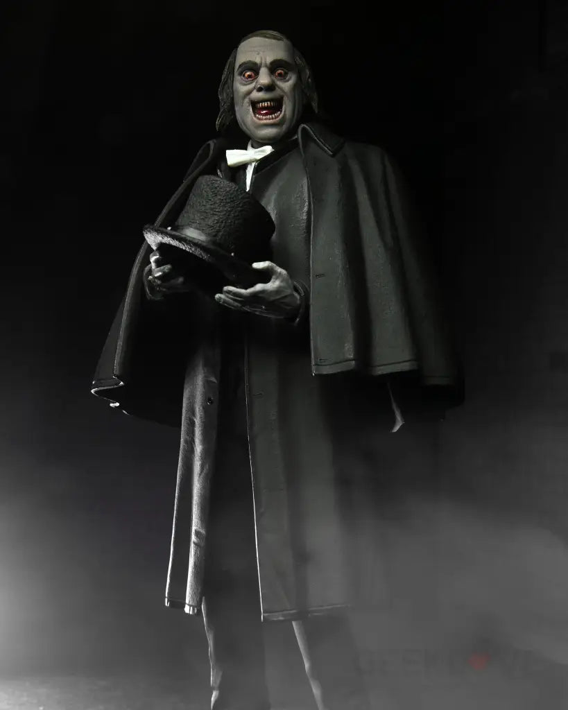 London After Midnight (1927) Ultimate Professor Edward C. Burk Action Figure