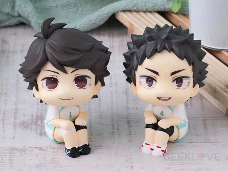 Look Up Haikyu!! Toru Oikawa & Hajime Iwaizumi Uniform ver. set (with gift)