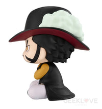 Lookup One Piece Dracule Mihawk Look Up