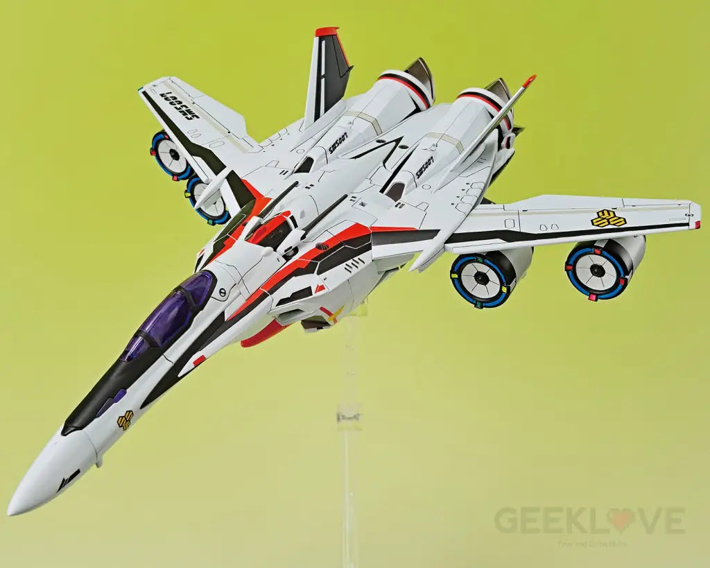 Macross V.F.G. VF-25F Messiah Ranka Lee Model Kit - GeekLoveph