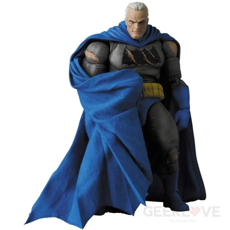 MAFEX Batman The Dark Knight Triumphant