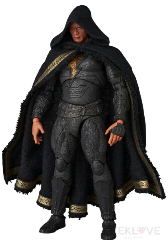 MAFEX Black Adam – GeekLoveph