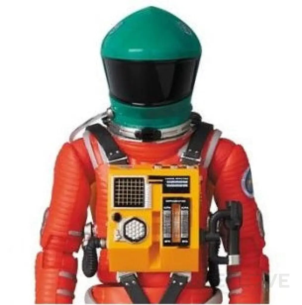 MAFEX Space Suit Green Helmet & Orange Suit ver. - GeekLoveph