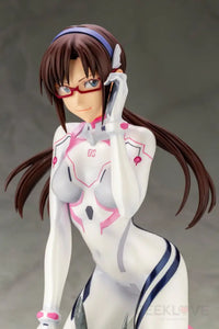 Mari Makinami Illustrious White Plugsuit Ver. Preorder