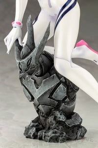 Mari Makinami Illustrious White Plugsuit Ver. Preorder