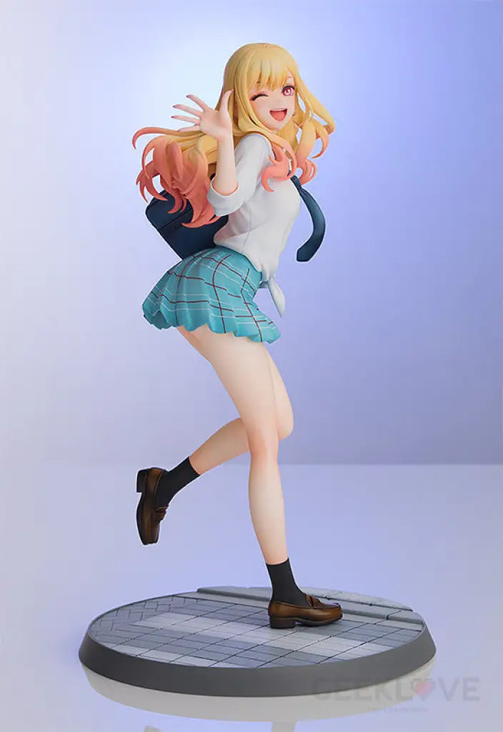 Marin Kitagawa Scale Figure