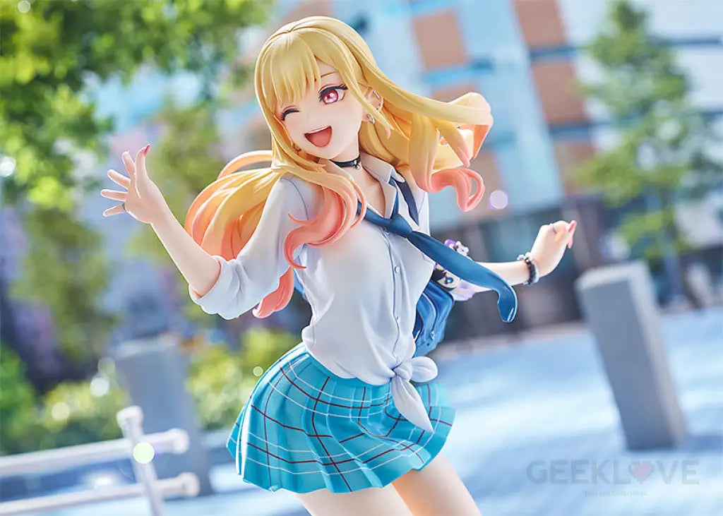 Marin Kitagawa Scale Figure