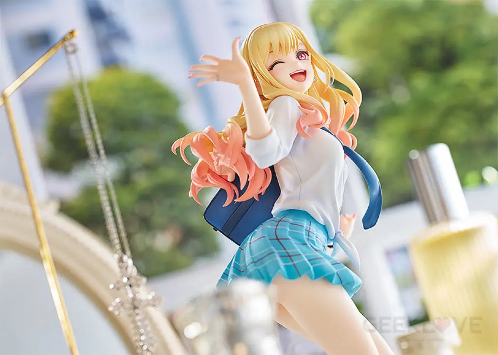 Marin Kitagawa Scale Figure