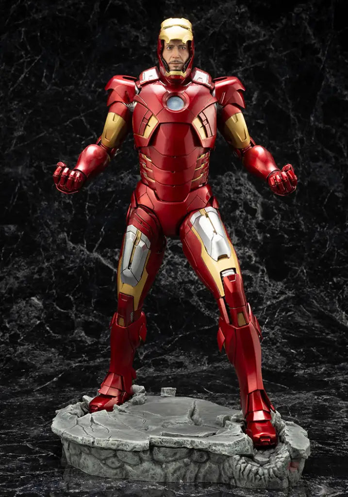 Marvel Avengers Movie Iron Man Mark 7 ARTFX Statue - GeekLoveph