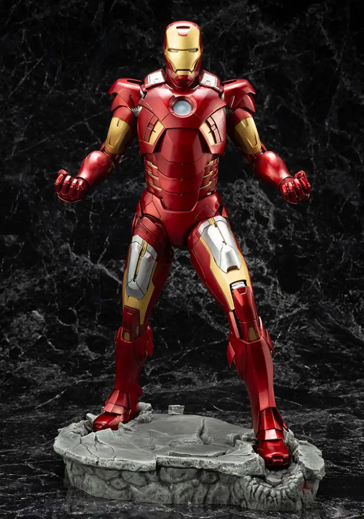 Marvel Avengers Movie Iron Man Mark 7 ARTFX Statue - GeekLoveph