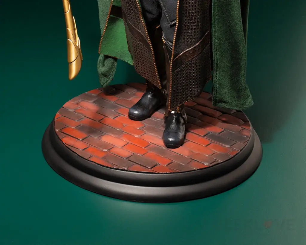 Marvel Avengers Movie Loki ARTFX Statue - GeekLoveph