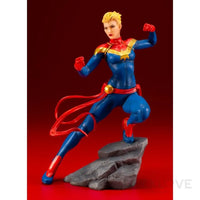 MARVEL COMICS AVENGERS SERIES CAPTAIN MARVEL ARTFX+ STATUE - GeekLoveph