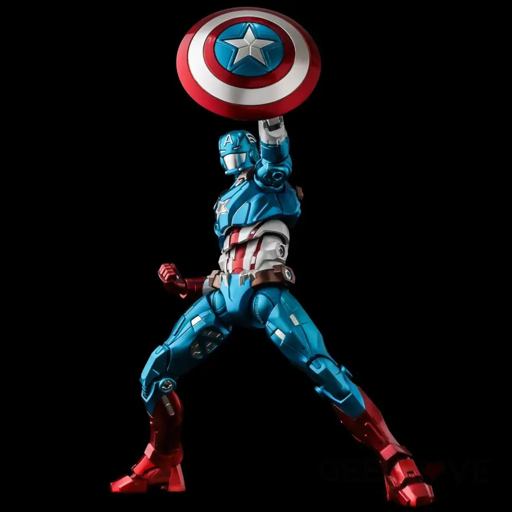 Marvel Comics – Fighting Armor Captain America - GeekLoveph