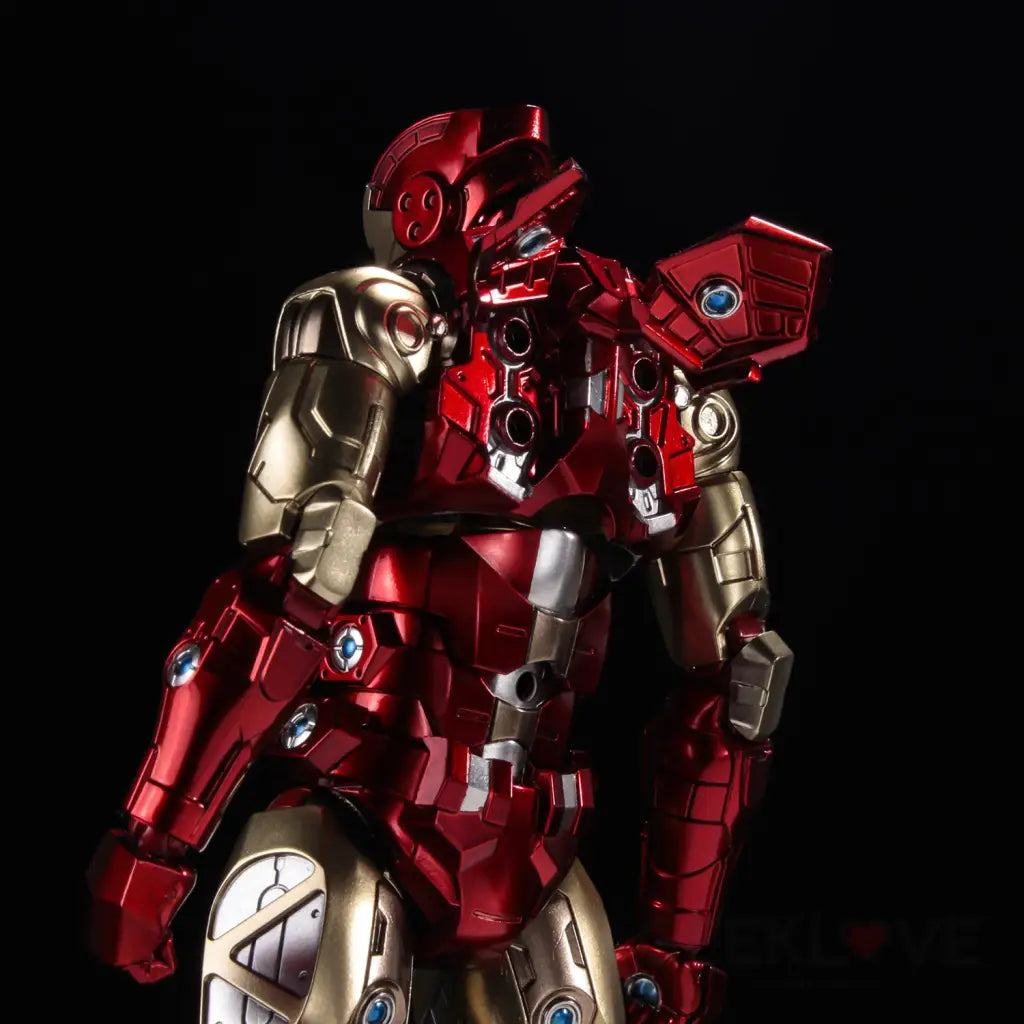 Marvel Comics – Fighting Armor Iron Man Figure - GeekLoveph