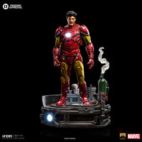 Marvel Comics - Iron Man Unleashed Deluxe 1/10 Art Scale Statue Figure