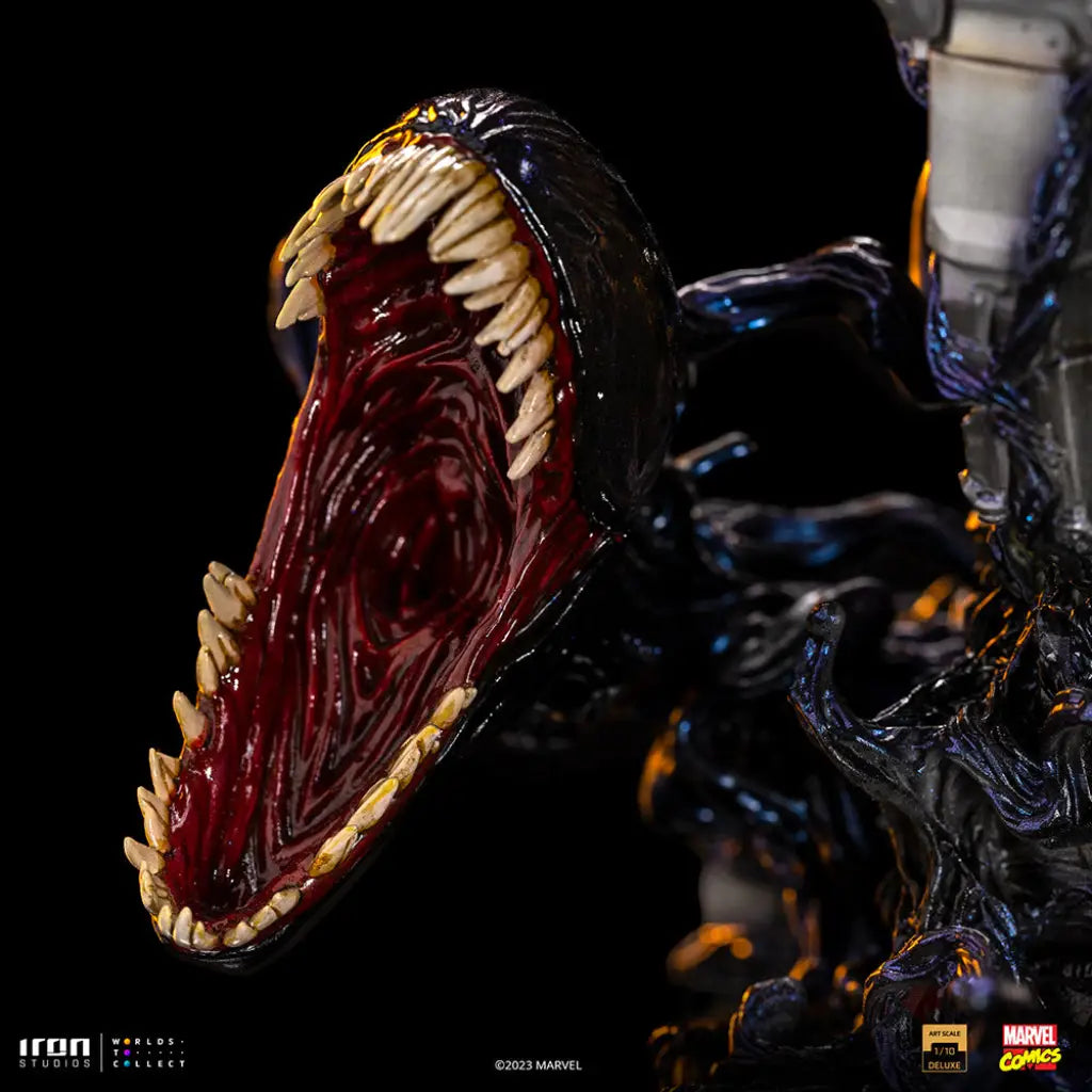 Marvel Comics Venom Deluxe 1/10 Art Scale Statue Preorder