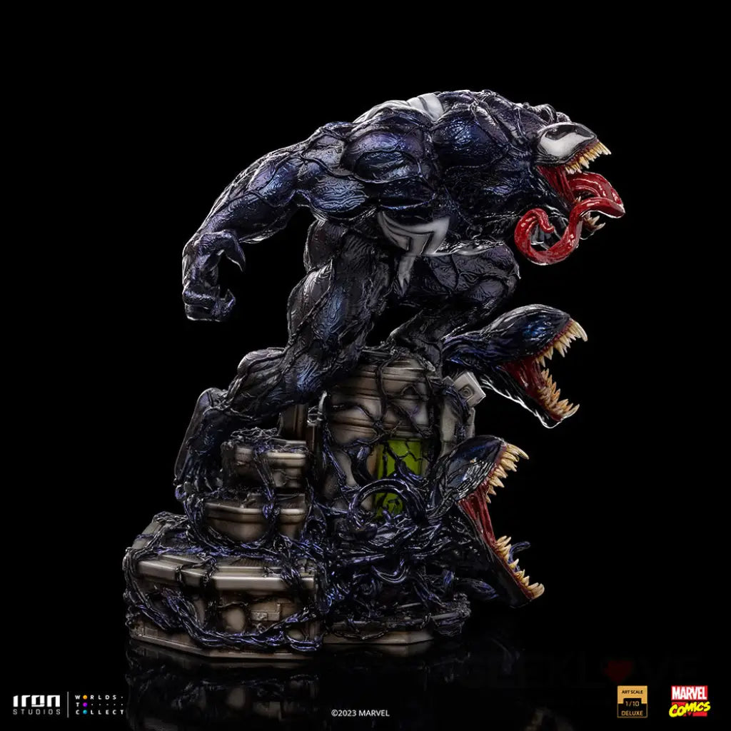 Marvel Comics Venom Deluxe 1/10 Art Scale Statue Preorder