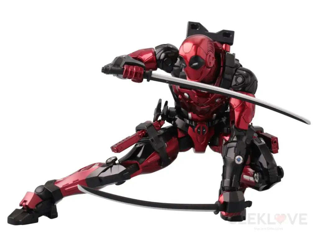 Marvel Fighting Armor Deadpool - GeekLoveph