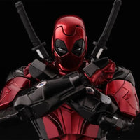 Marvel Fighting Armor Deadpool - GeekLoveph