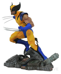 Marvel Gallery Vs. Wolverine Statue - GeekLoveph